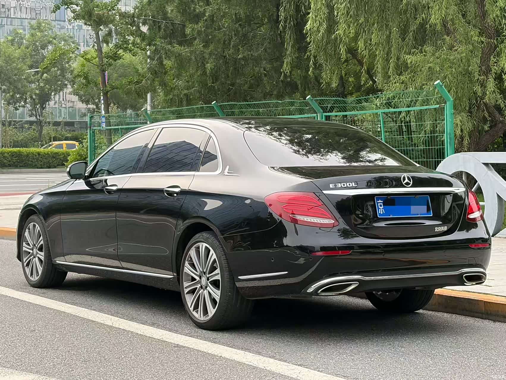 Mercedes-Benz E-Class, 2017 16