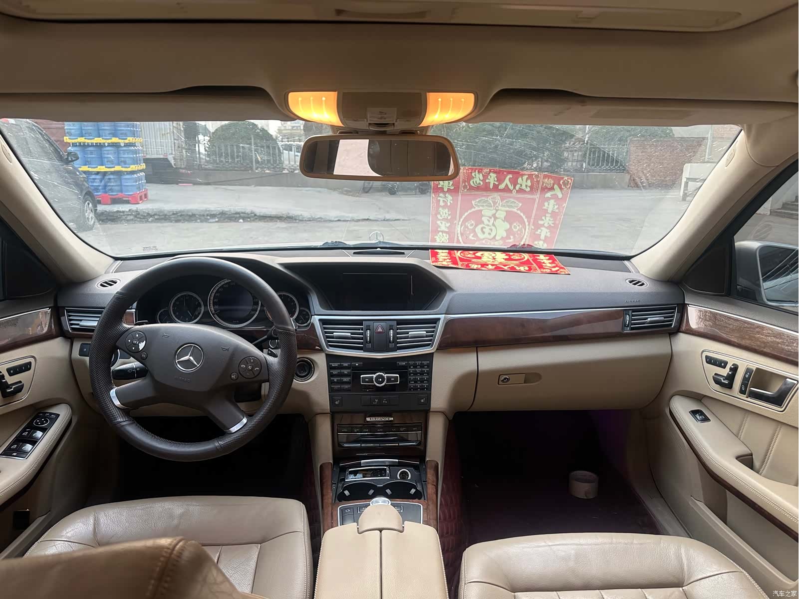 Mercedes-Benz E-Class, 2013 8