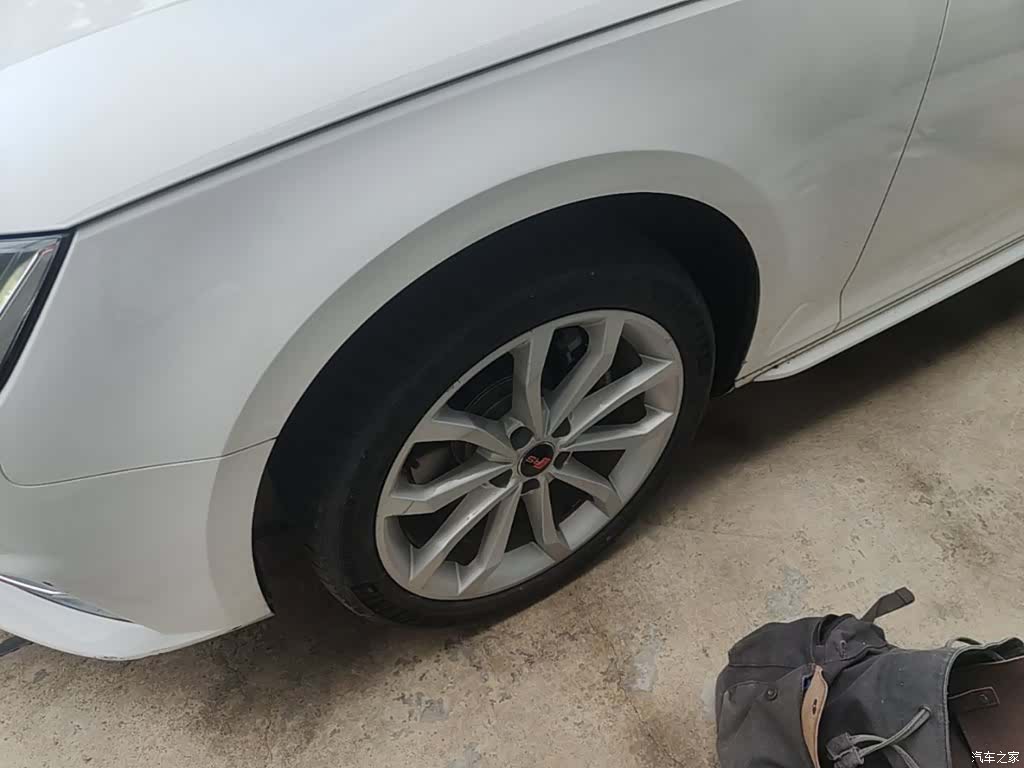 Audi A4L, 2017 23