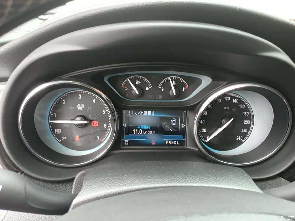 Buick Envision Plus, 2016 4