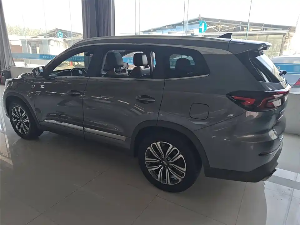 Chery Tiggo 8