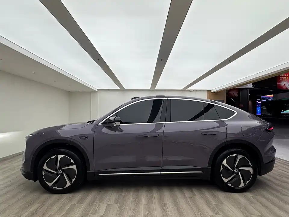 NIO EC6