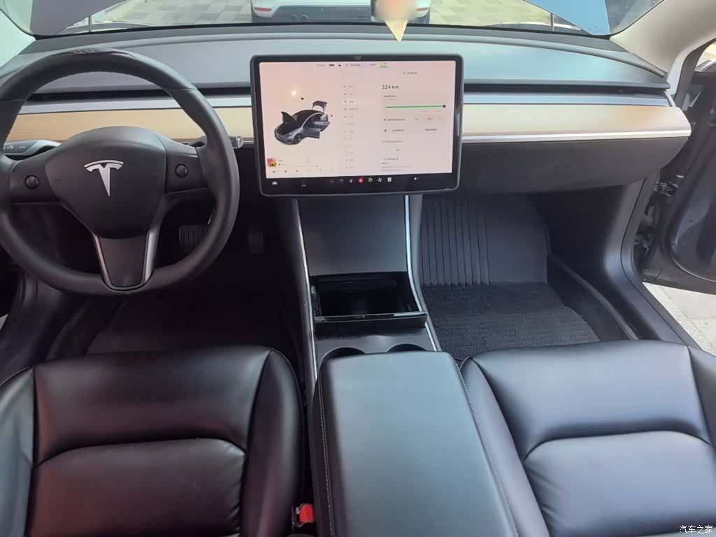 Tesla Model 3, 2020 10