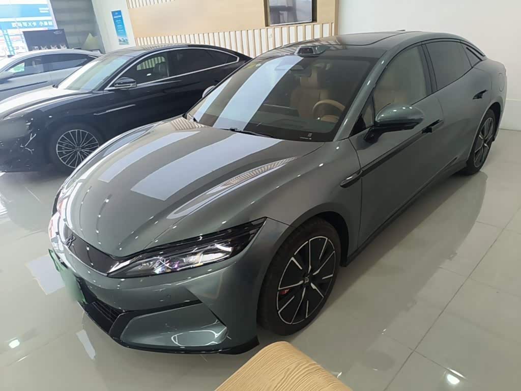 BYD Han L 2025 DM-i 200KM Flagship
