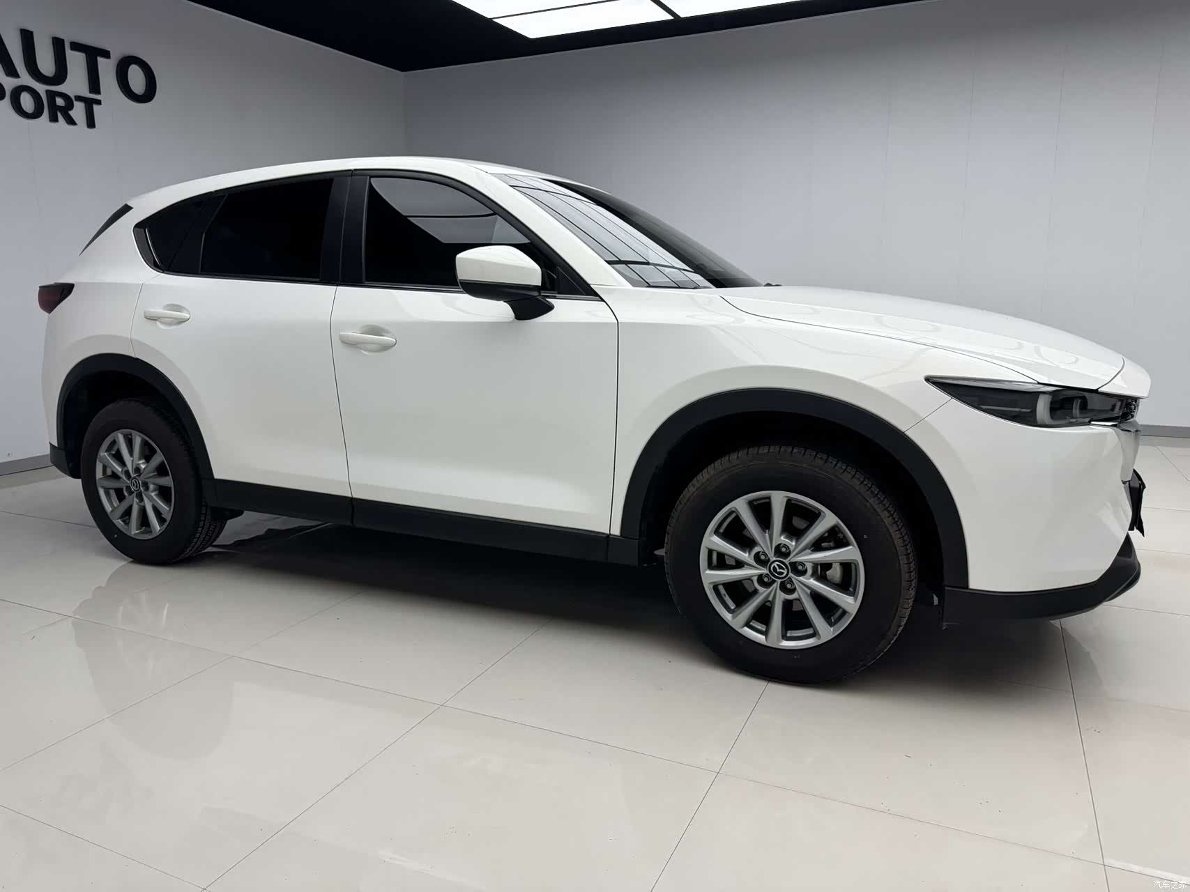 Mazda CX-5, 2024 3