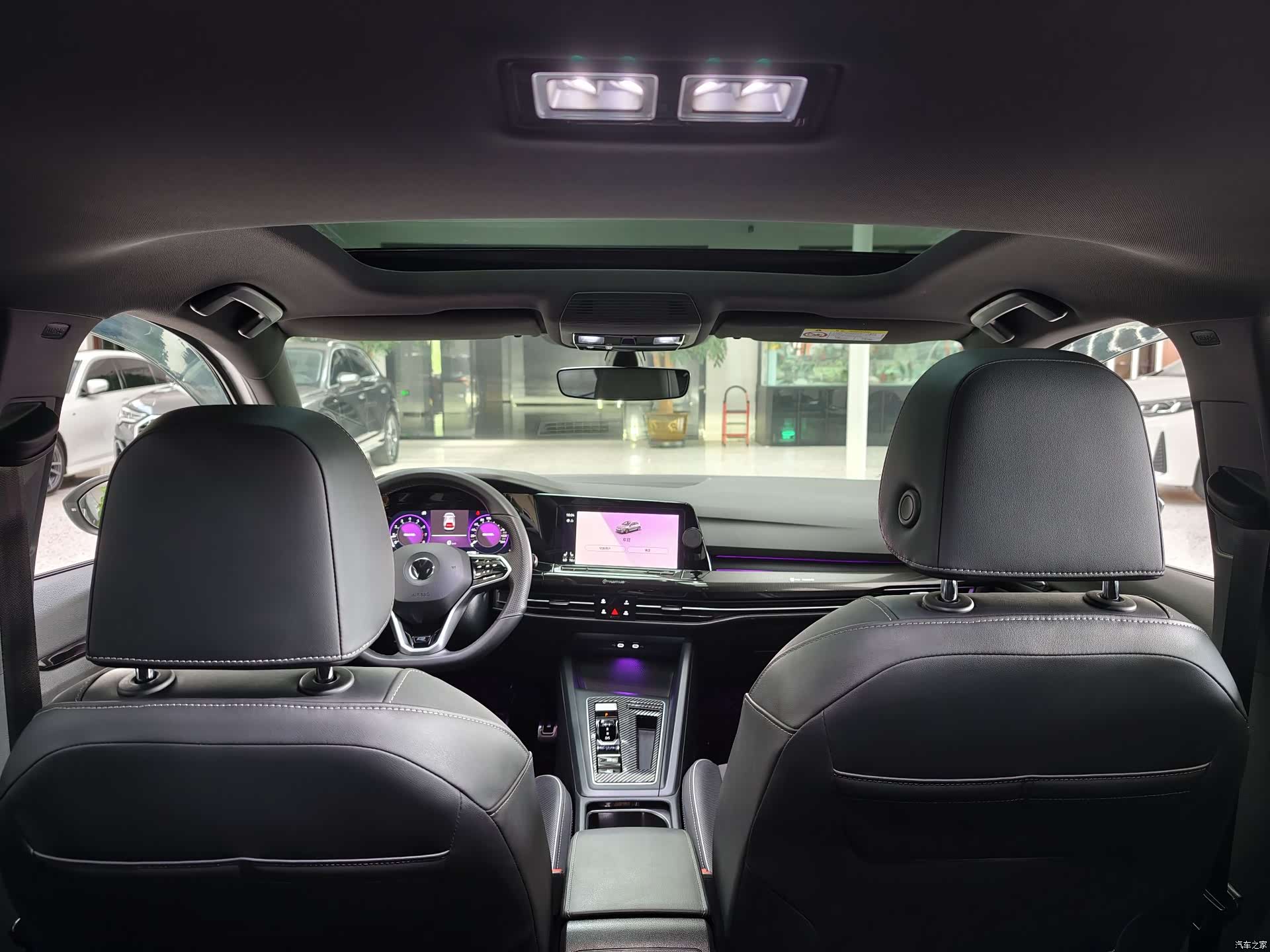 Volkswagen Golf, 2023 6