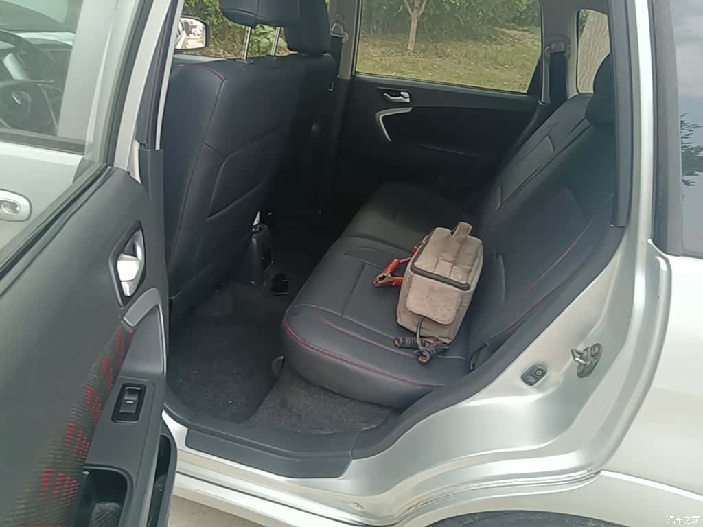 Suzuki A6, 2015 17