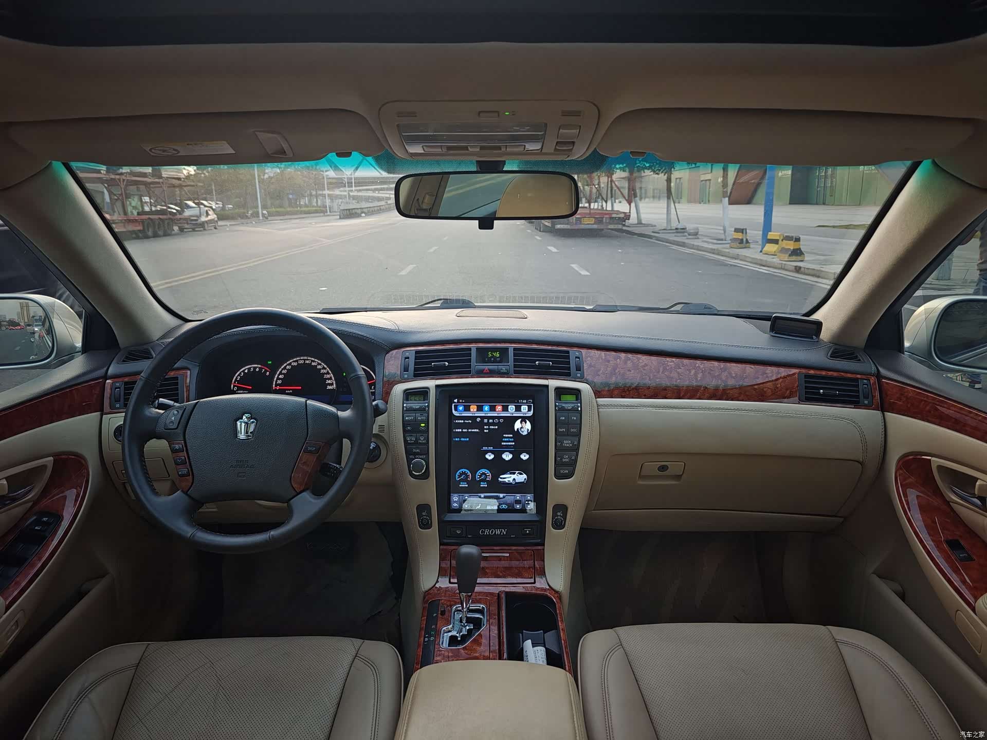 Toyota Crown, 2007 9