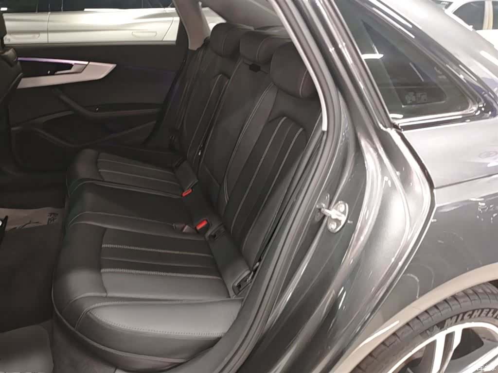 Audi A4L, 2023 17