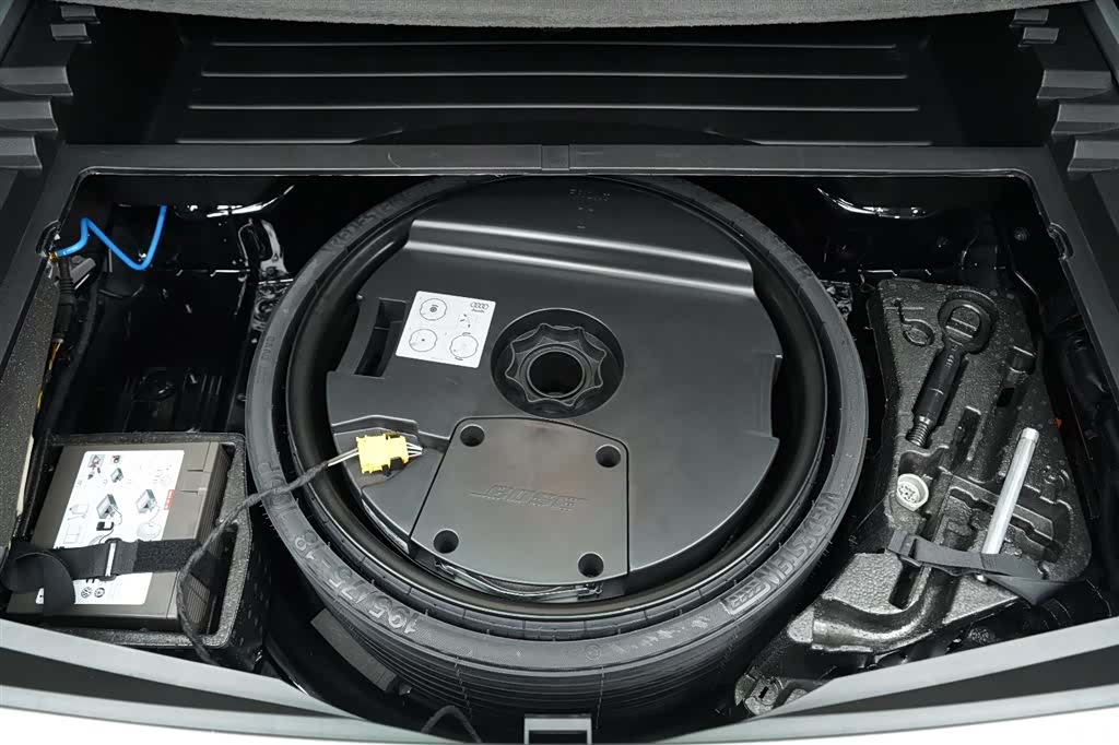 Audi Q7, 2010 30