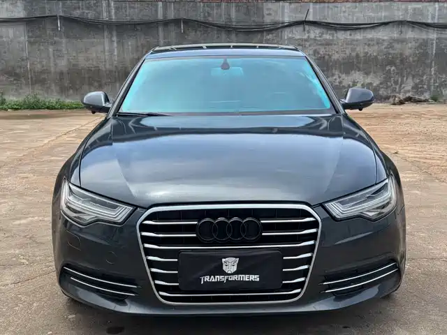 Audi A6L 2015 — купить из Китая под заказ