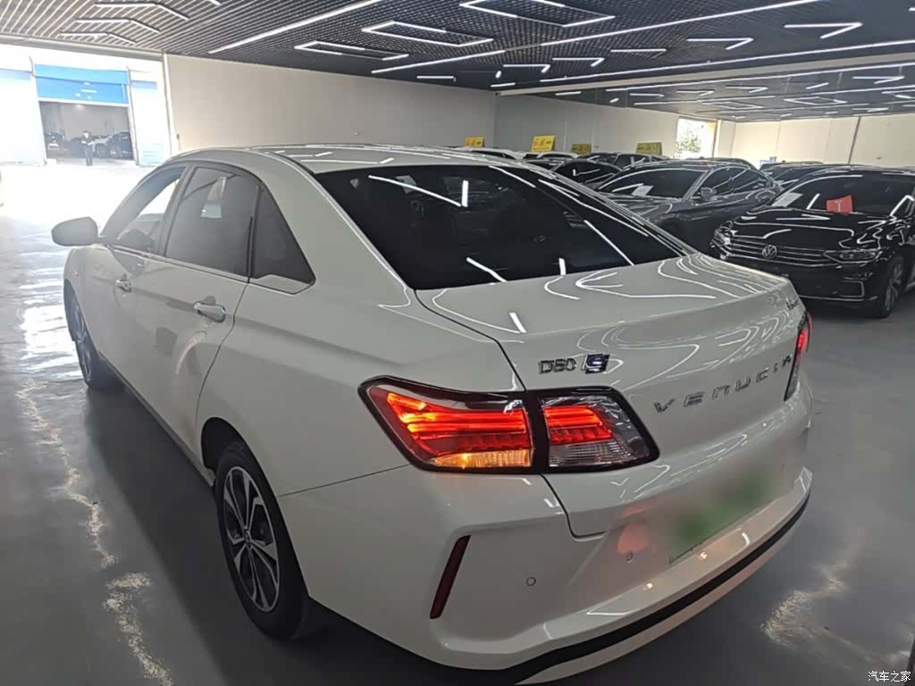 Nissan D60EV, 2026 все фото