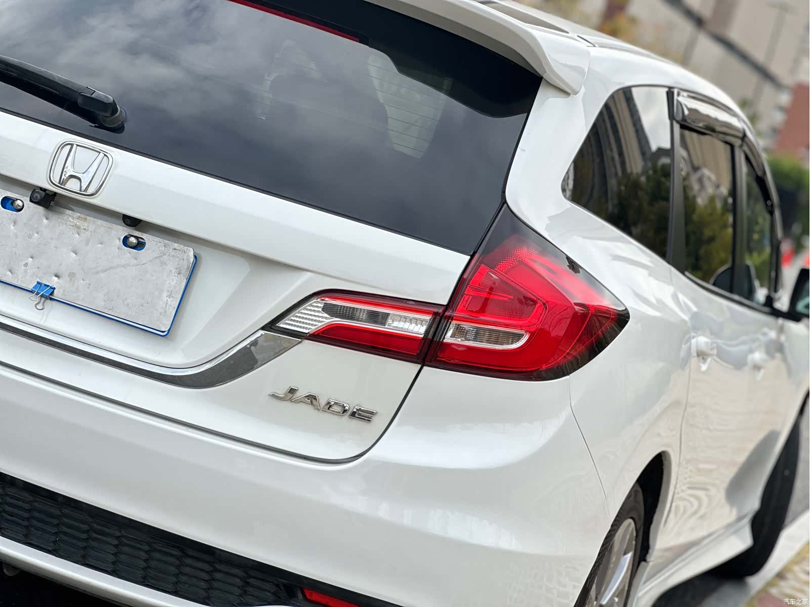 Honda Jade, 2017 13