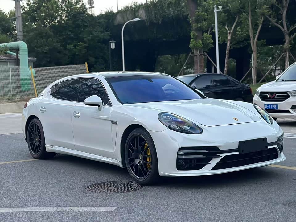 Porsche Panamera Porsche Panamera