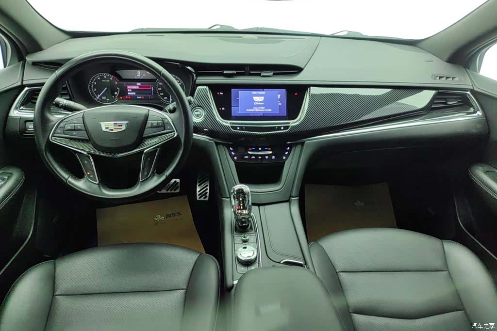 Cadillac XT5, 2021 12