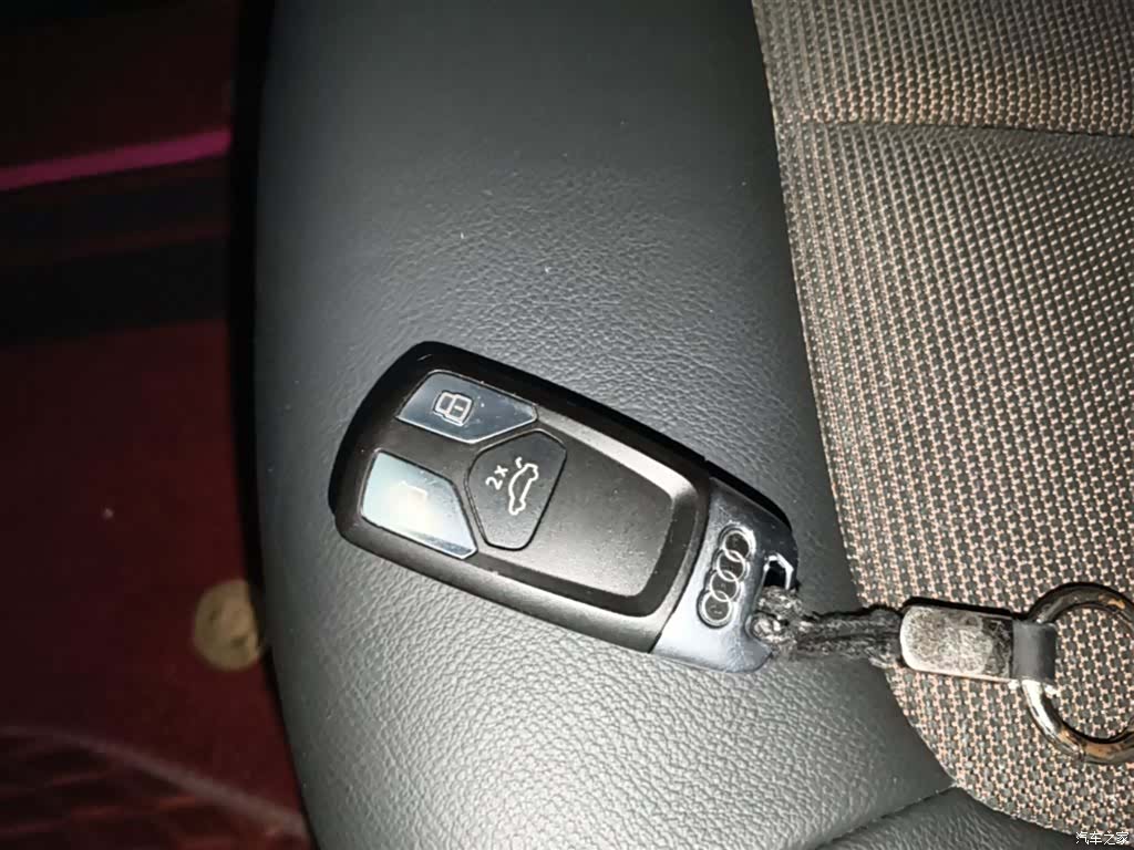 Audi Q5L, 2019 9