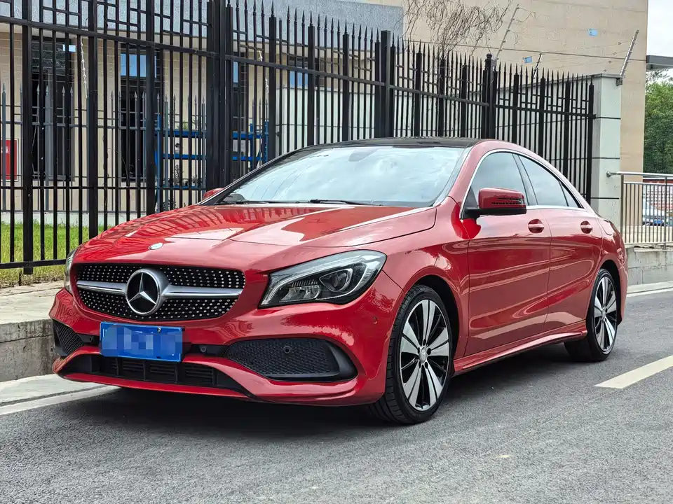Mercedes-Benz CLA