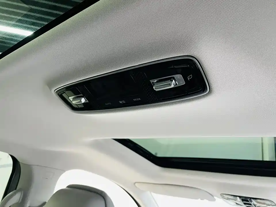Roewe iMAX8 Roewe iMAX8