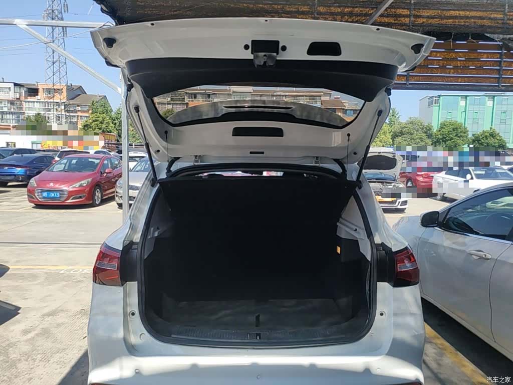 Roewe RX3, 2020 19