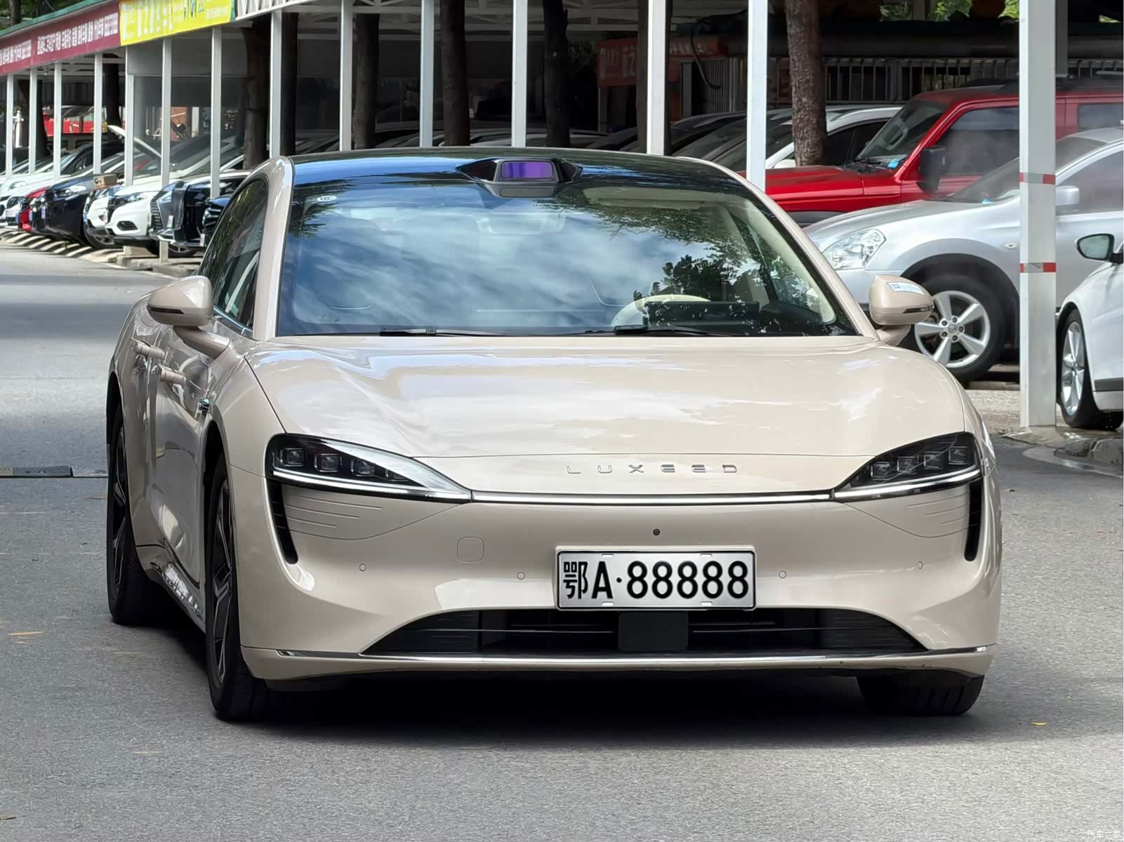 Luxeed S7, 2025 3