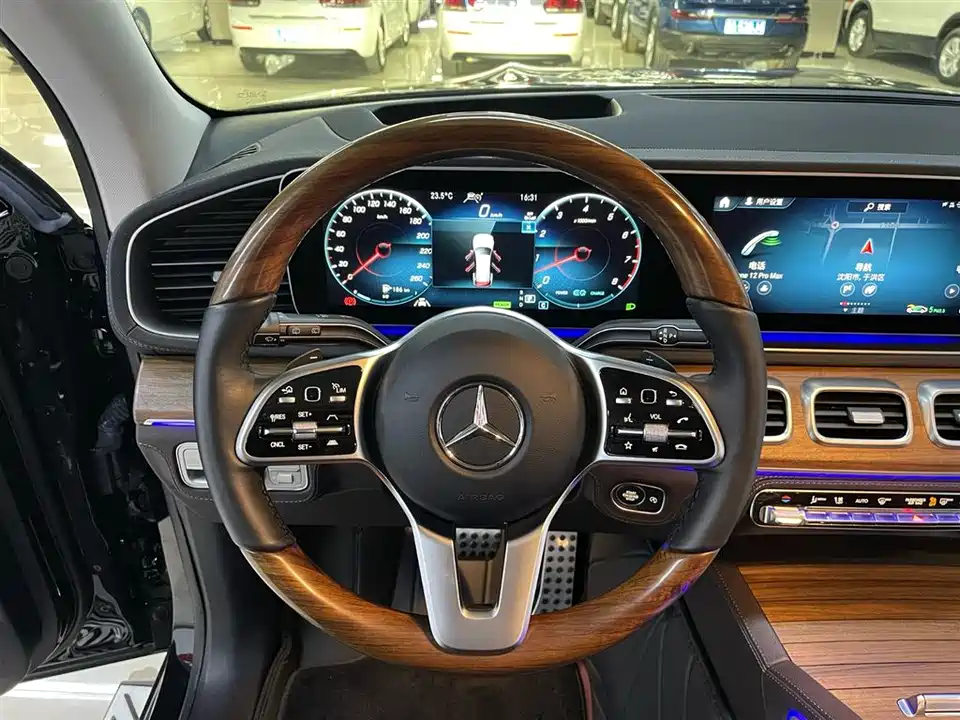 Mercedes-Benz GLS