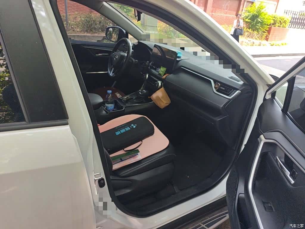 Toyota RAV4, 2021 20