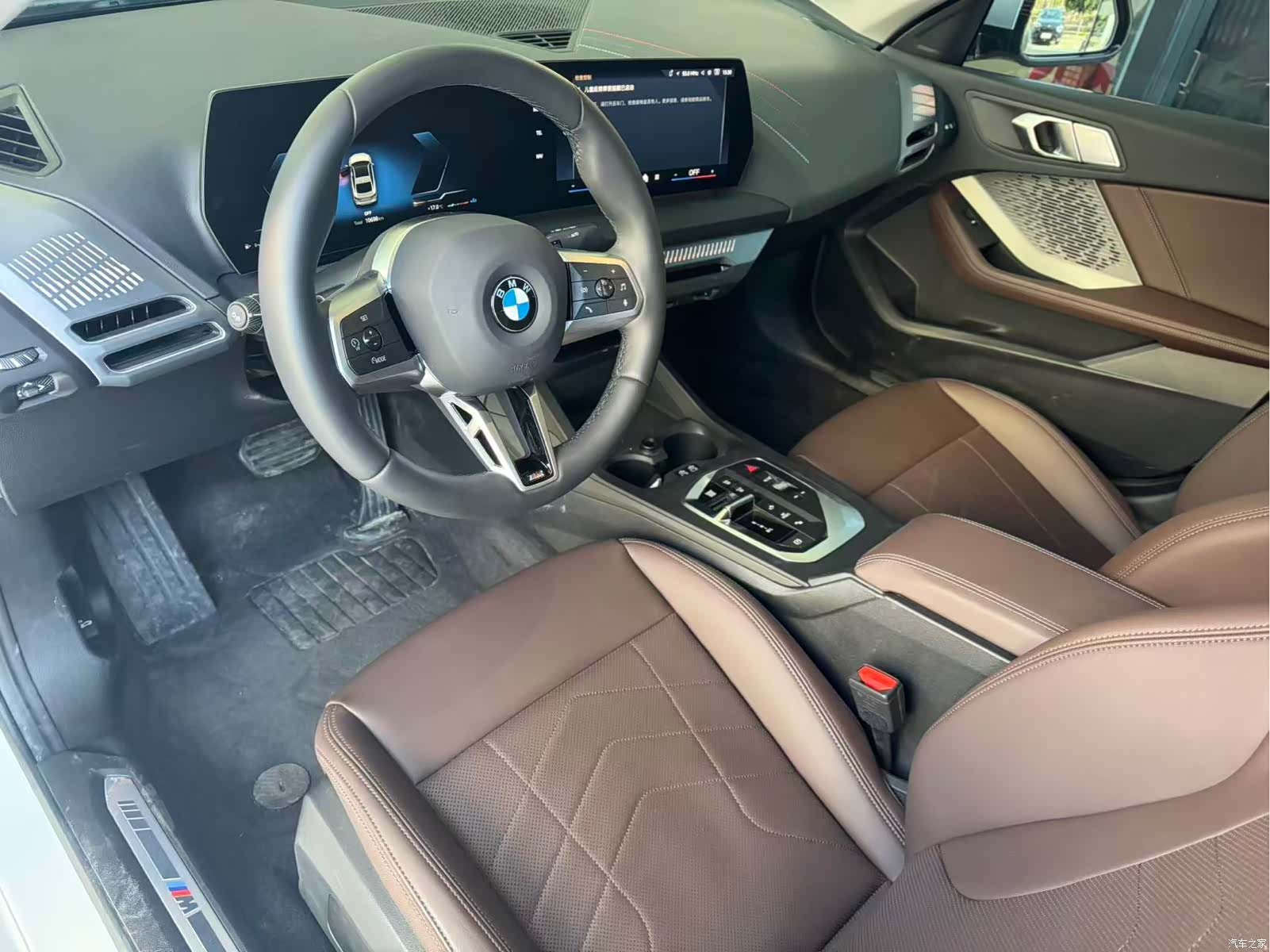 BMW 2 Series, 2025 10