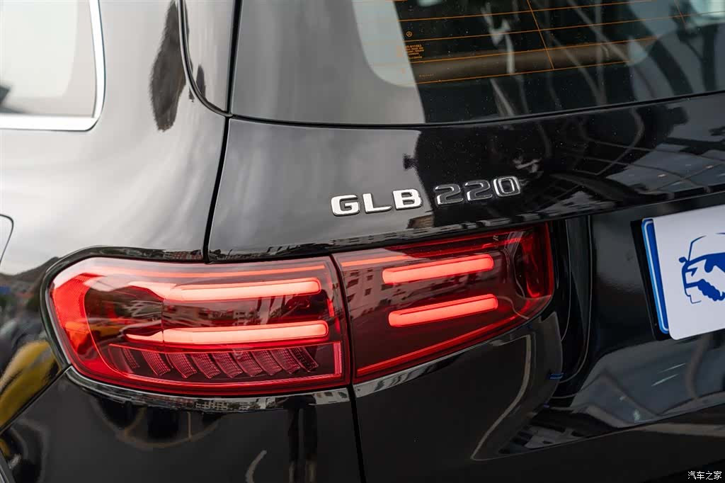 Mercedes-Benz GLB, 2025 16