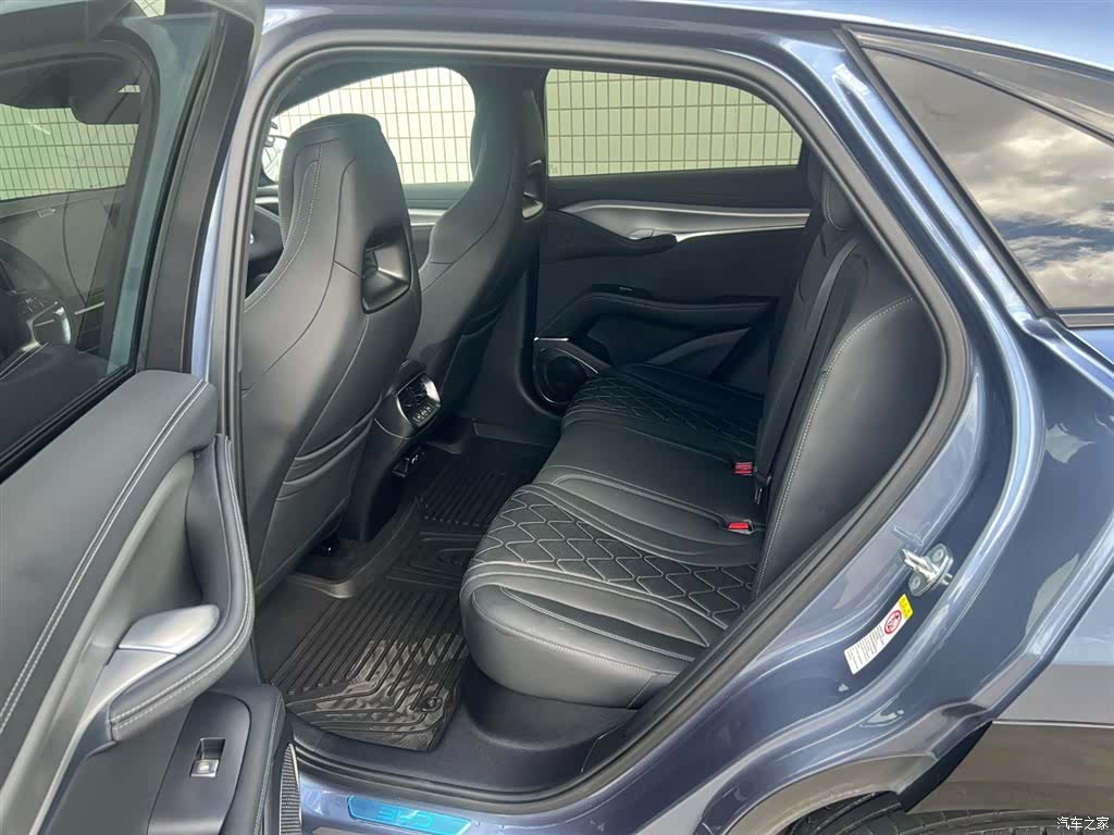 BYD HiAce, 2024 8