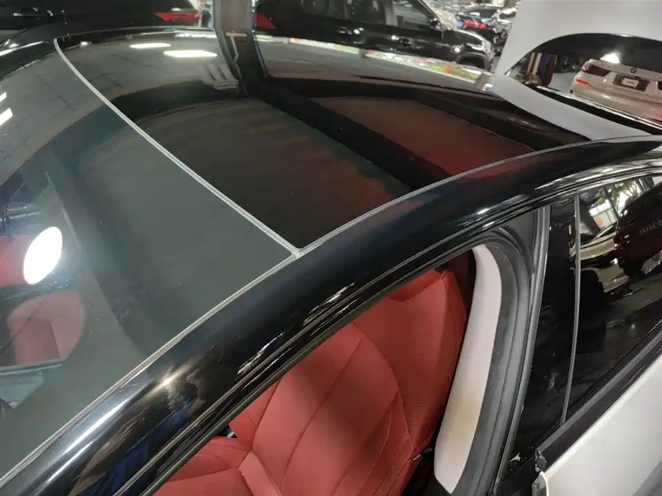 XPENG P7