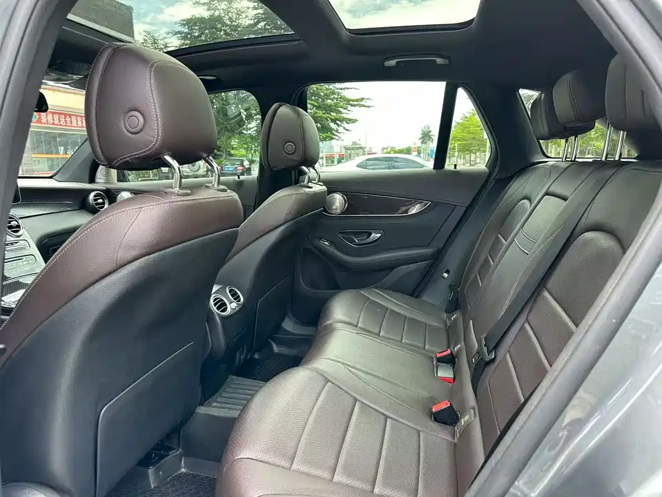 Mercedes-Benz GLC Mercedes-Benz GLC