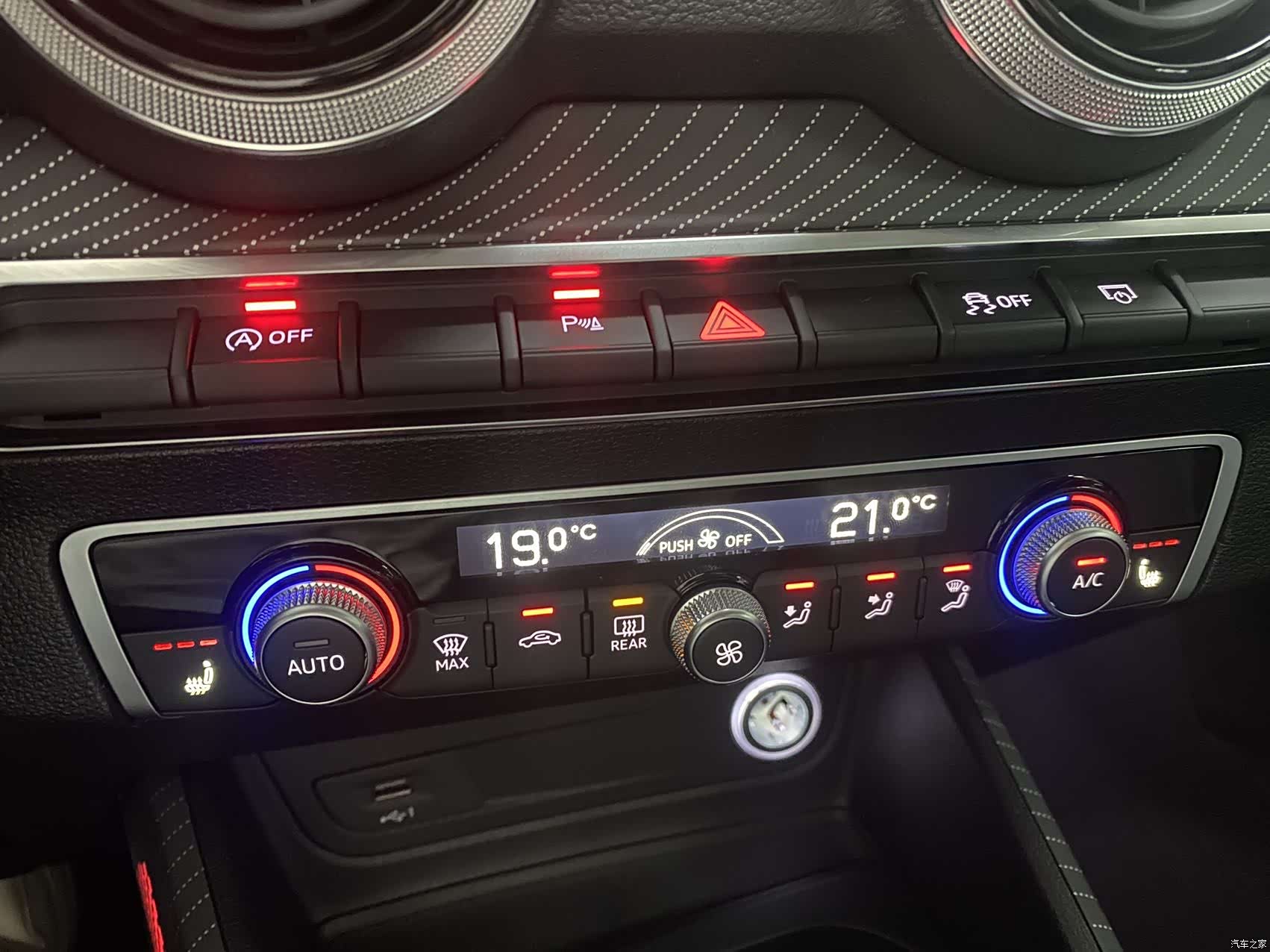 Audi Q2L, 2022 11