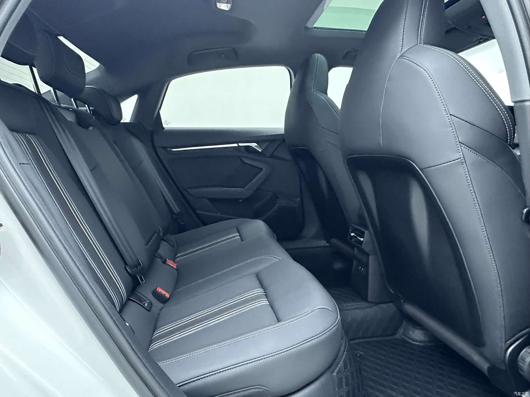 Audi A3, 2023 10