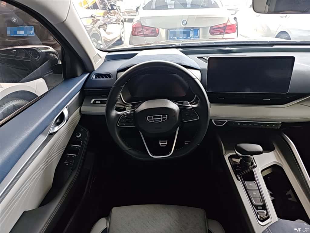 Geely Preface, 2022 11