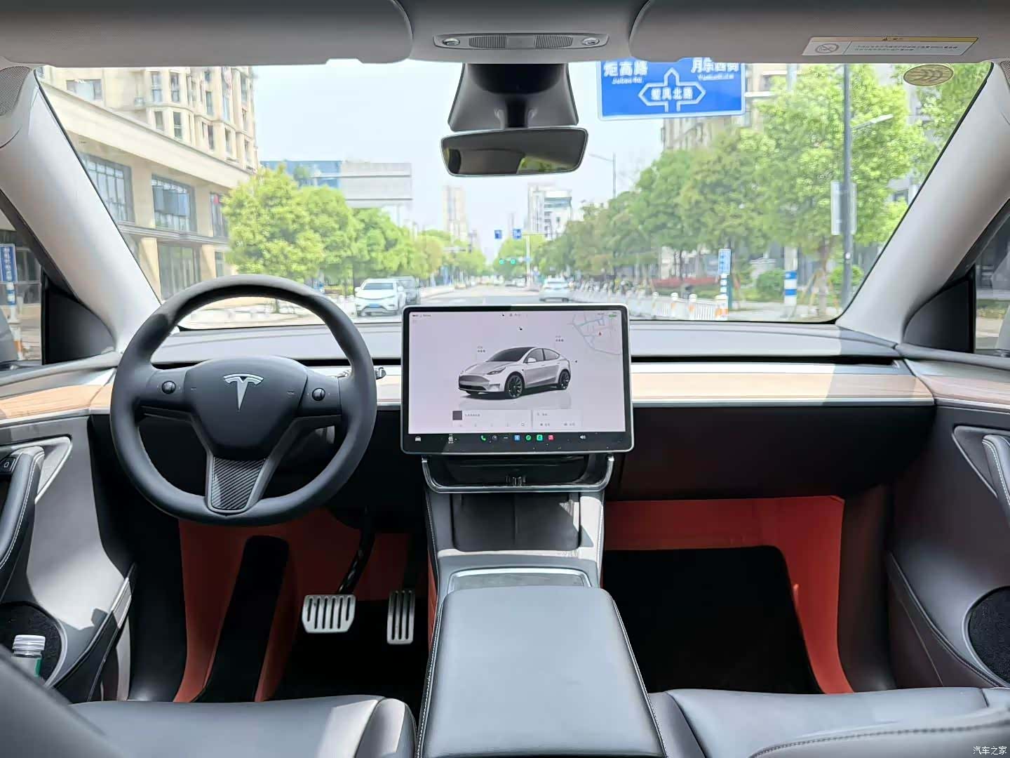 Tesla Model Y, 2023 все фото