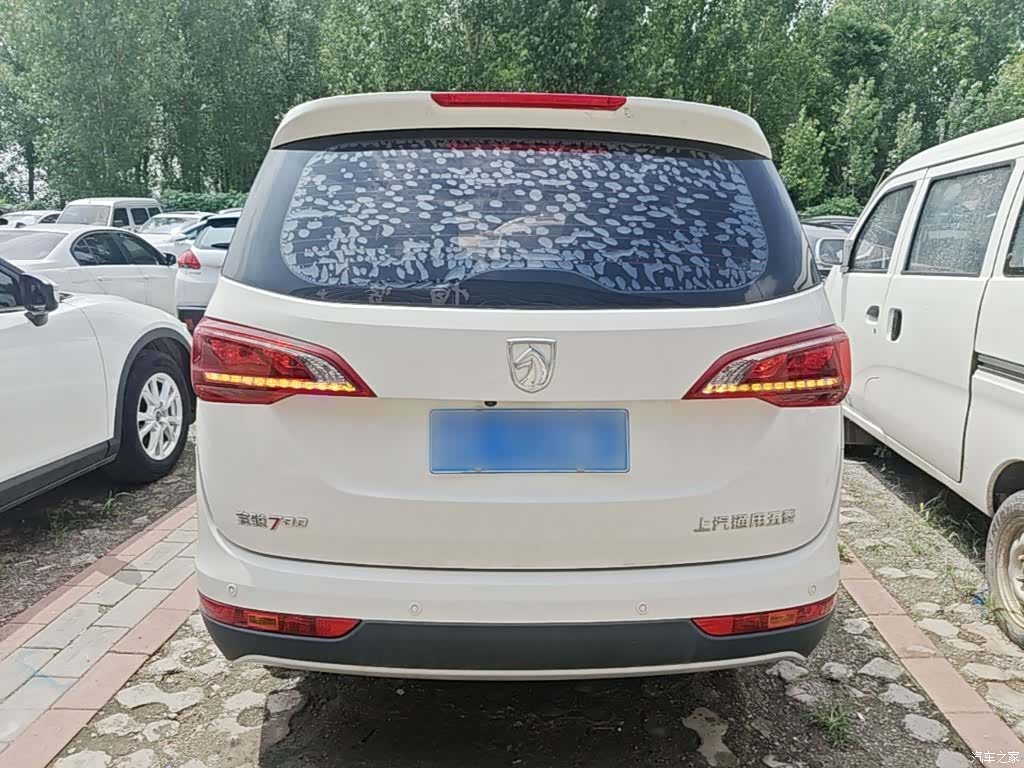 Wuling 730, 2021 6