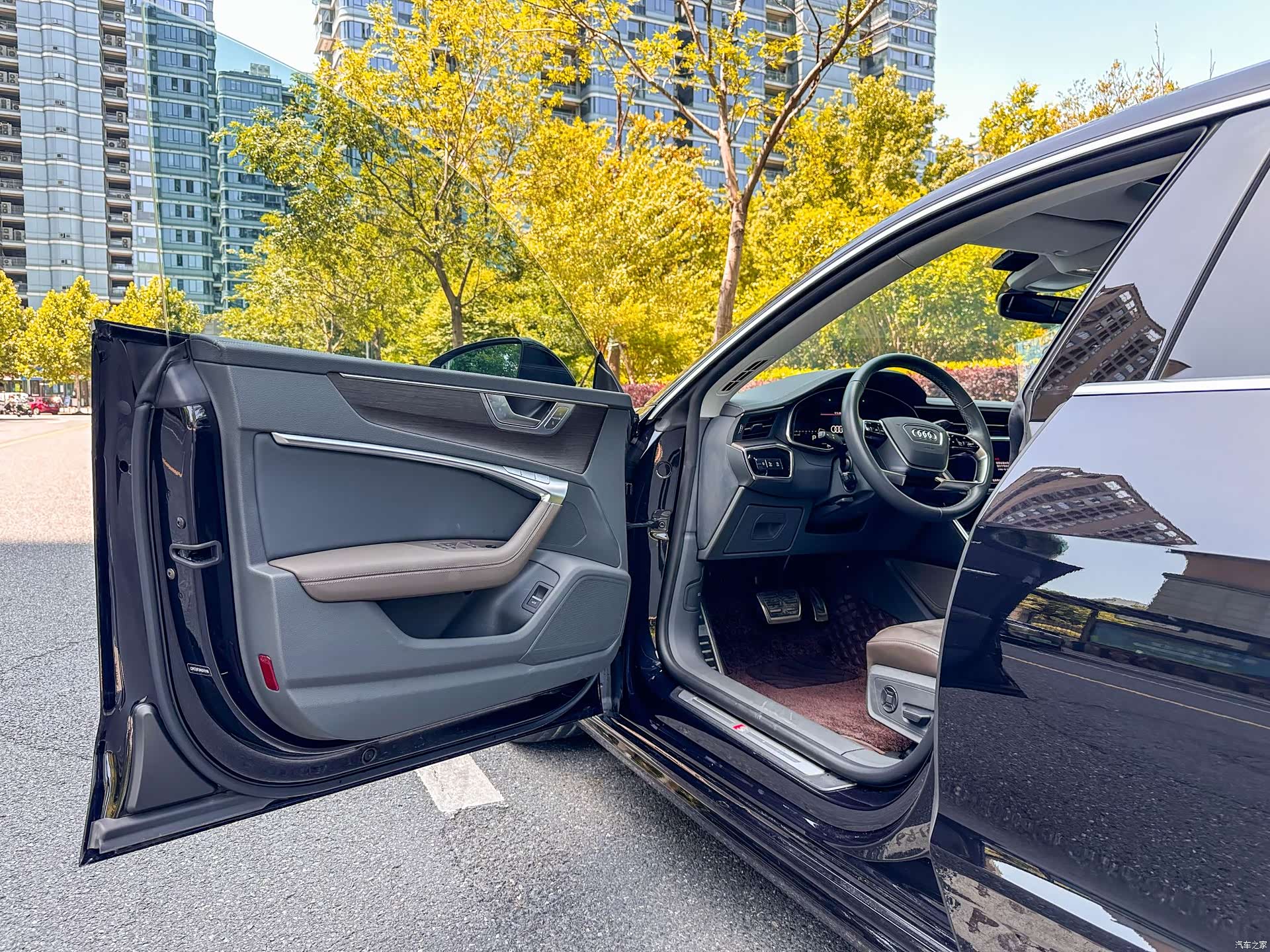 Audi A7L, 2023 13