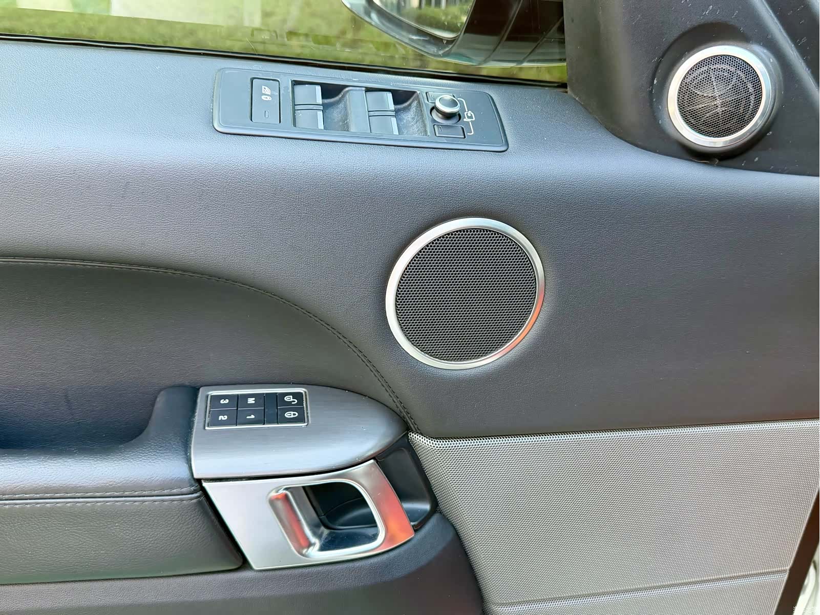 Land Rover Range Rover, 2016 11