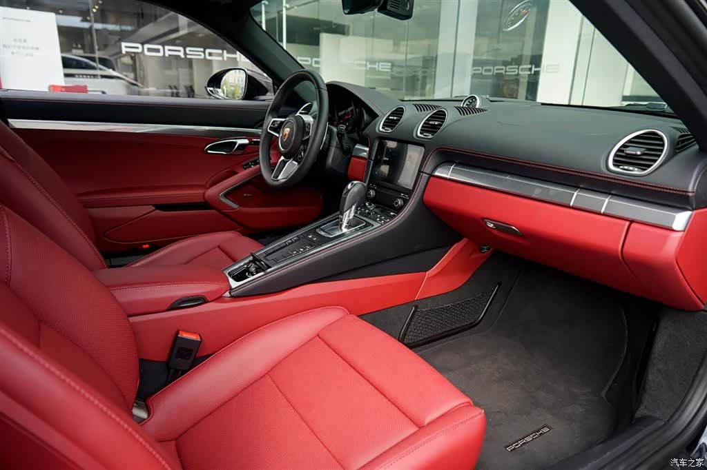 Porsche Cayman, 2025 19