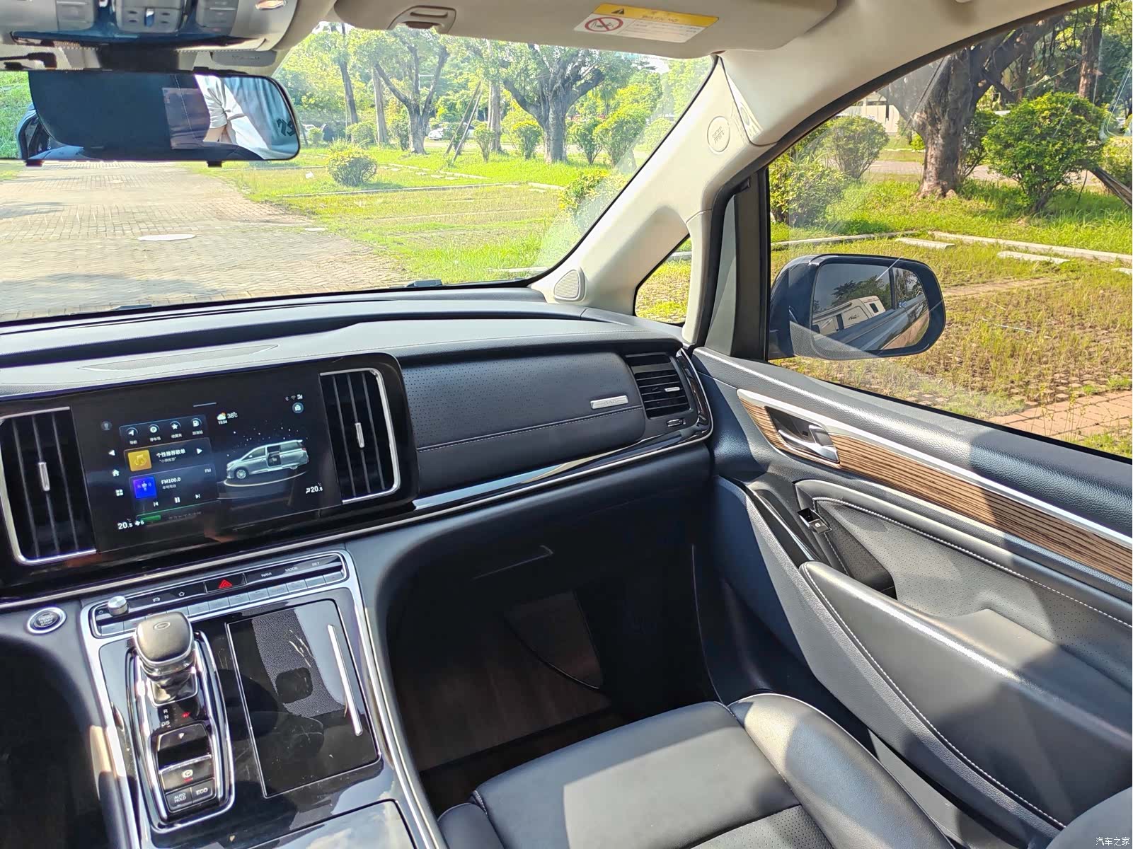 Trumpchi M8, 2021 12