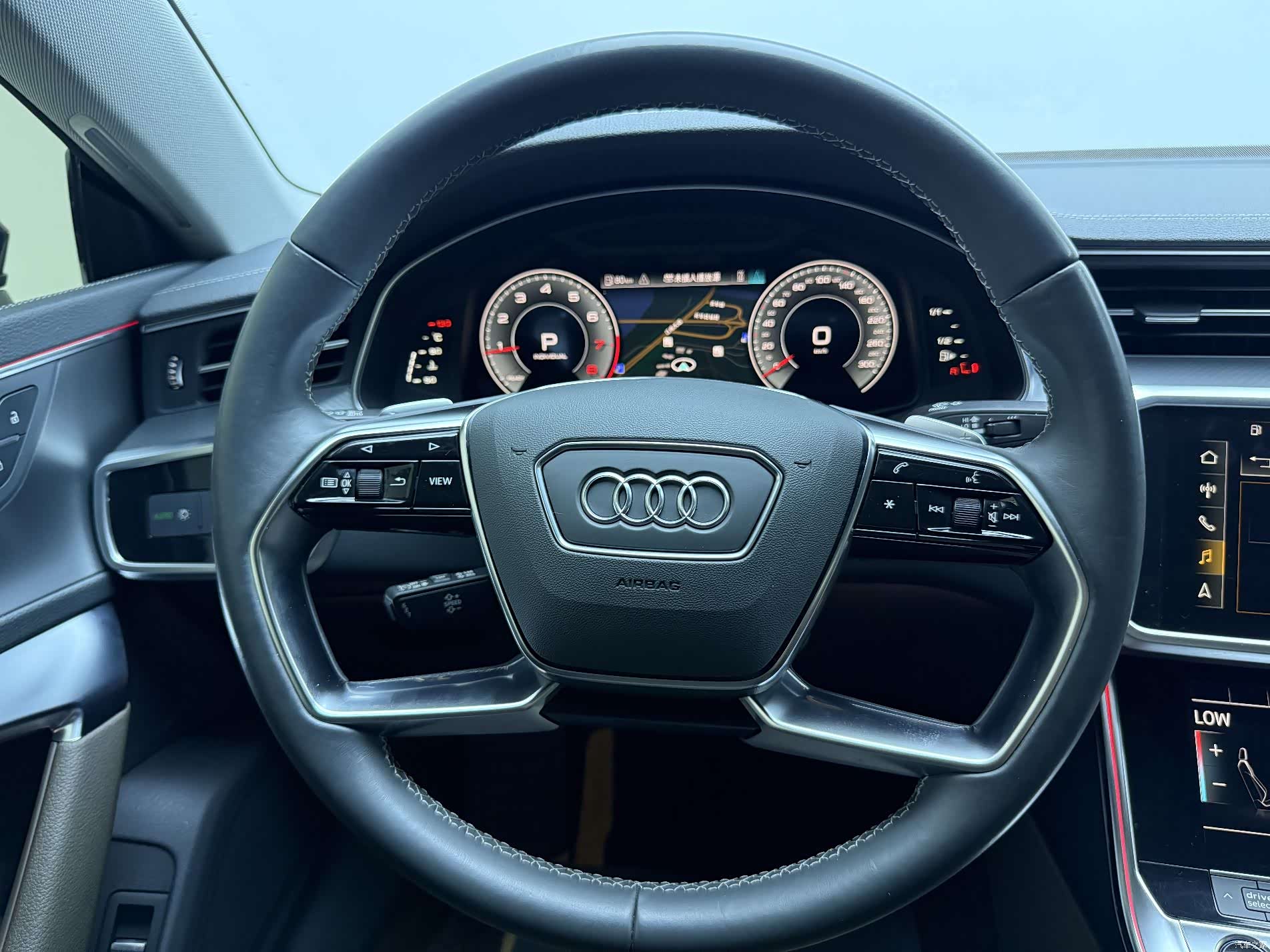 Audi A7L, 2024 14