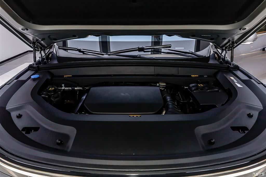 Li Auto L8, 2022 30