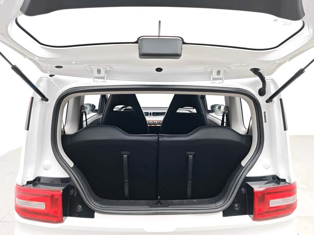 Wuling MINIEV, 2022 16