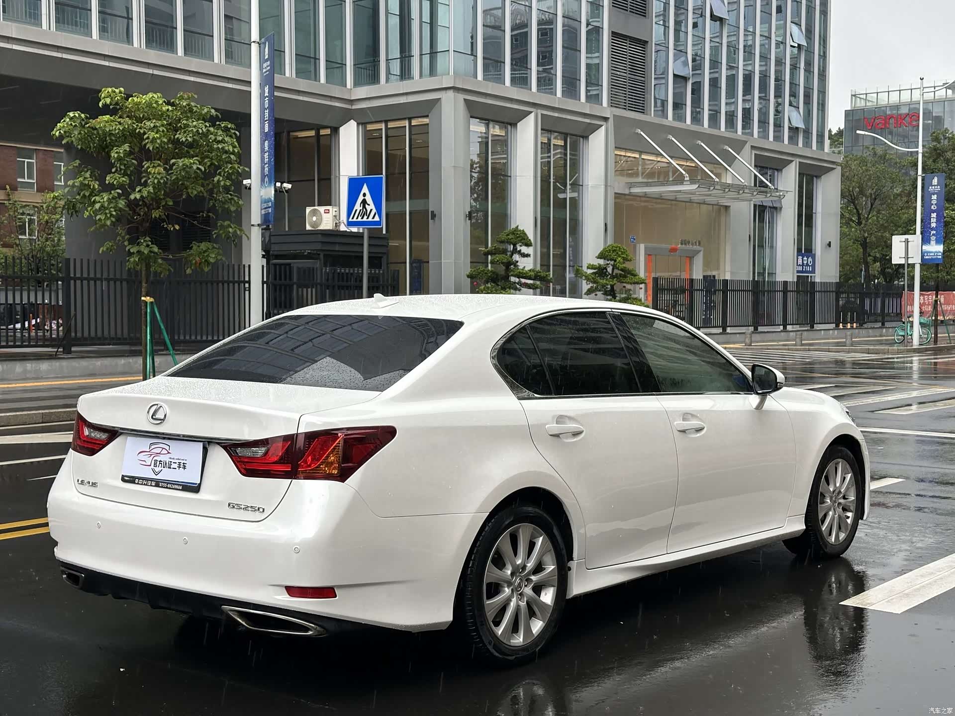 Lexus GS, 2012 11