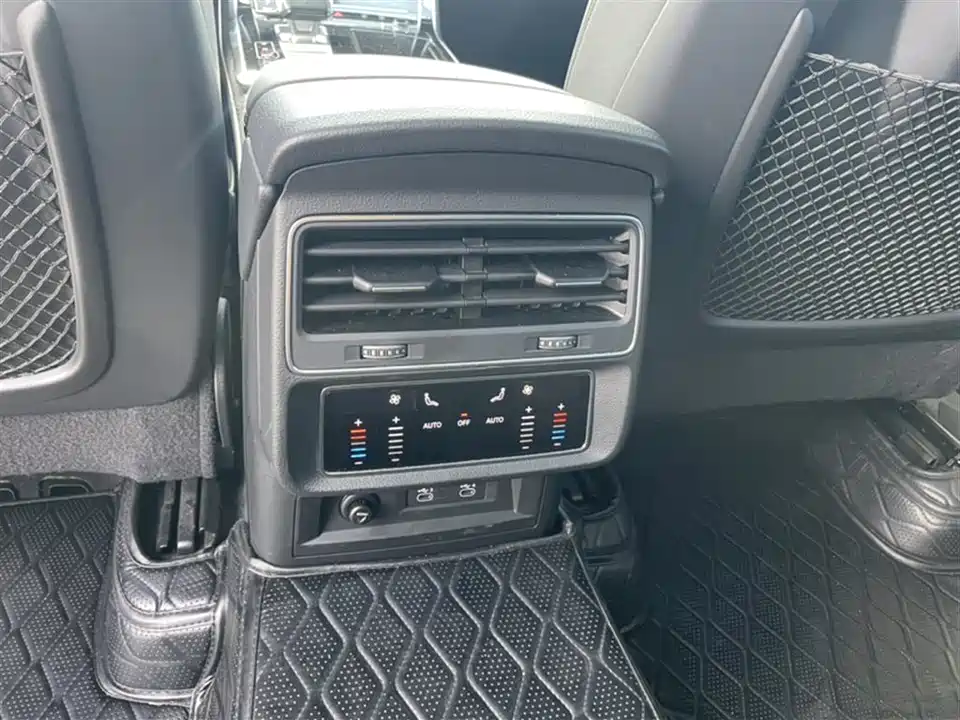 Audi Q8 Audi Q8
