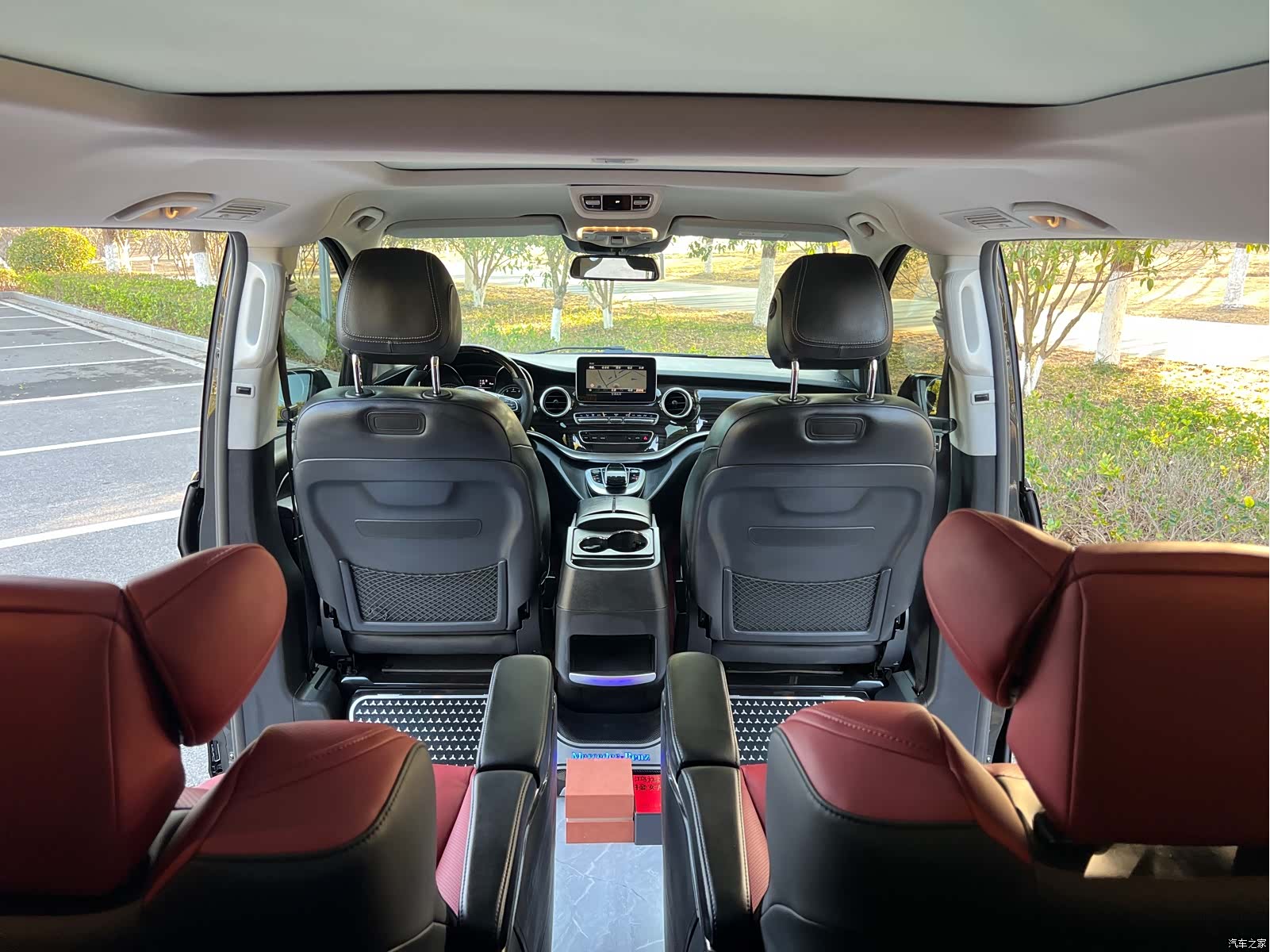 Mercedes-Benz V-Class, 2019 22