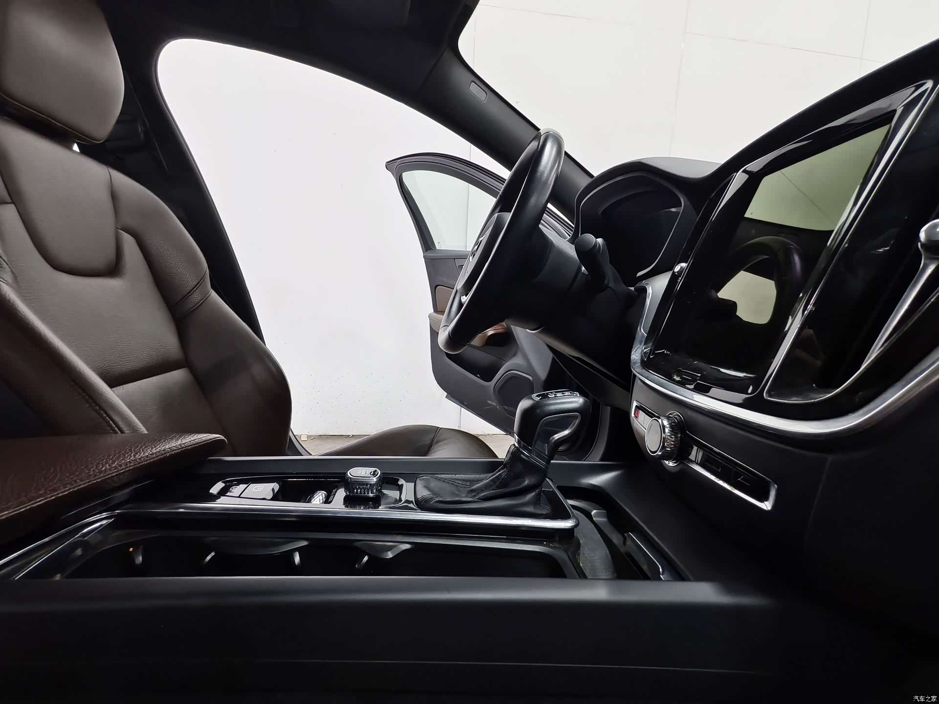 Volvo S60, 2021 15