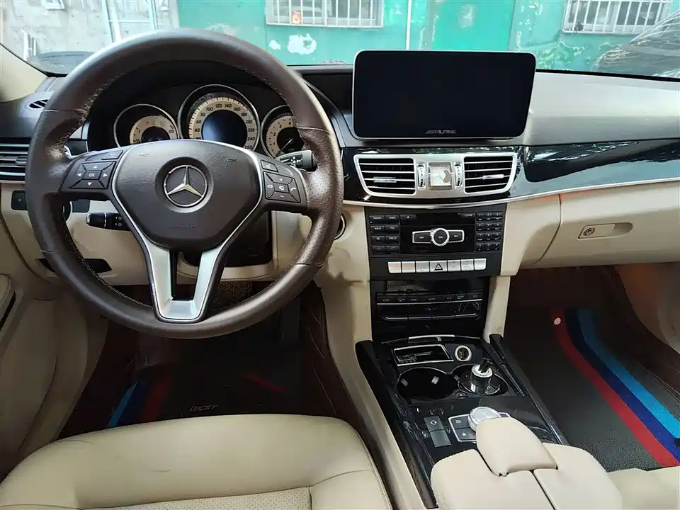 Mercedes-Benz E-class Mercedes-Benz E-class