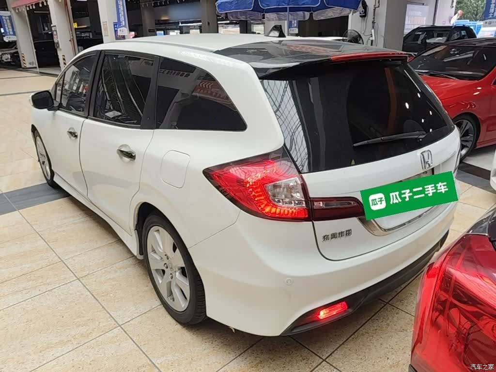Honda Jade, 2015 все фото