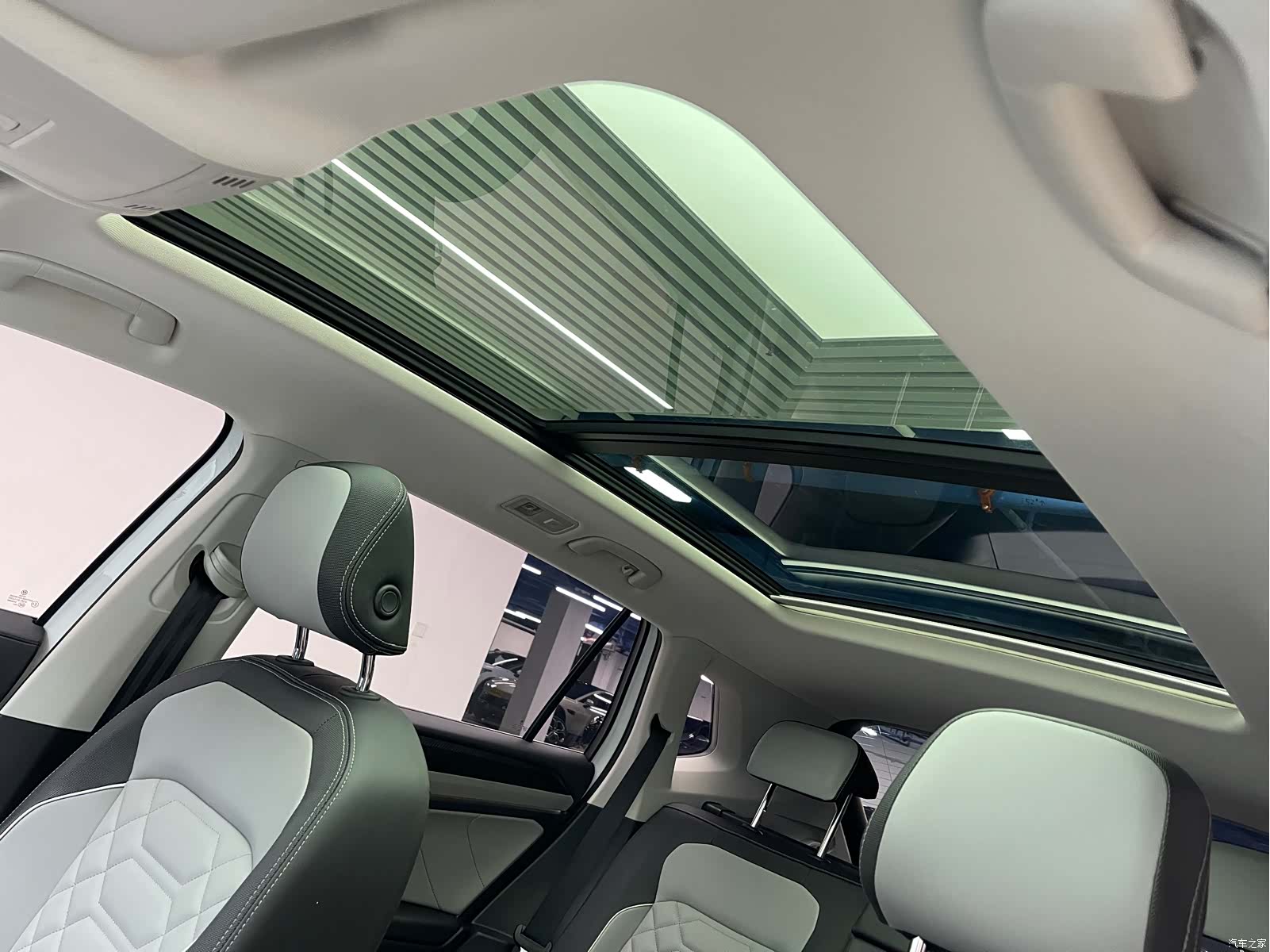 Volkswagen Tayron, 2023 14